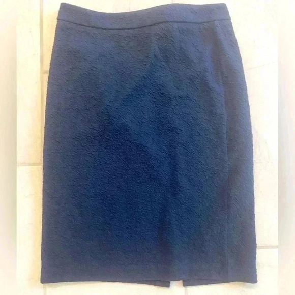 Micheal Kors Navy Blue Skirt, size Medium - Picture 1 of 3